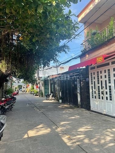 Hẻm Xe Tải Dương Thị Mười, DT: 4x15, Trệt,gác lửng, 2PN,2vs, Sổ Riêng