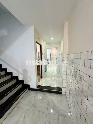 Bán nhà đường Bác Ái - 4 x 20.3m - 4PN 4WC - 3 Tấm - Giá Tốt