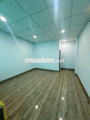 Bán nhà đường Bác Ái - 4 x 20.3m - 4PN 4WC - 3 Tấm - Giá Tốt