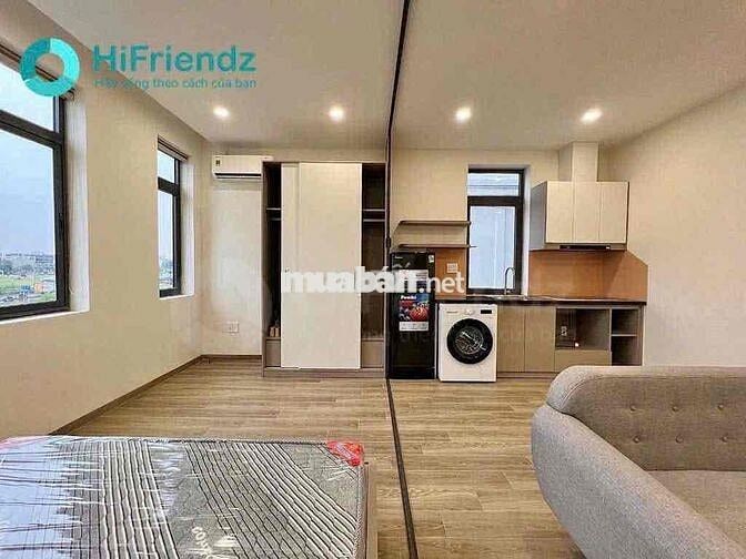 STUDIO FULL NỘI THẤT CỬA SỔ TRỜI HOÀNG DIỆU 2