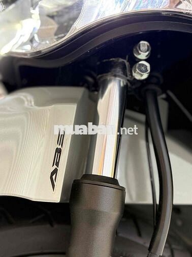Honda SH 125i ABS 2023 Xám 2000 km
