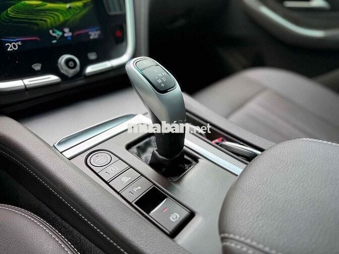 VinFast Lux A Base 2022 Trắng 60000 km