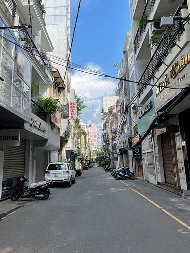 HXH 10M Nguyễn Trãi Phường Cầu Ông Lãnh Hồ Chí Minh