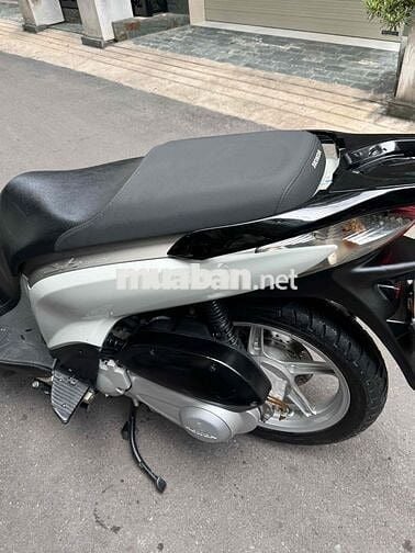 Honda SH Ý Trắng