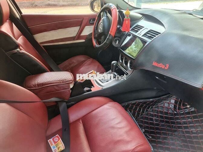 Mazda Mazda 3 STD Xanh rêu 5 chỗ