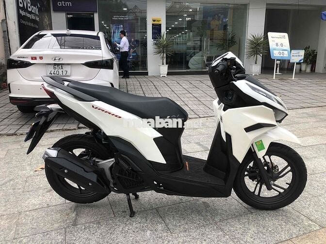 Honda Vision 125 2024 Trắng ngọc trai 3000 km