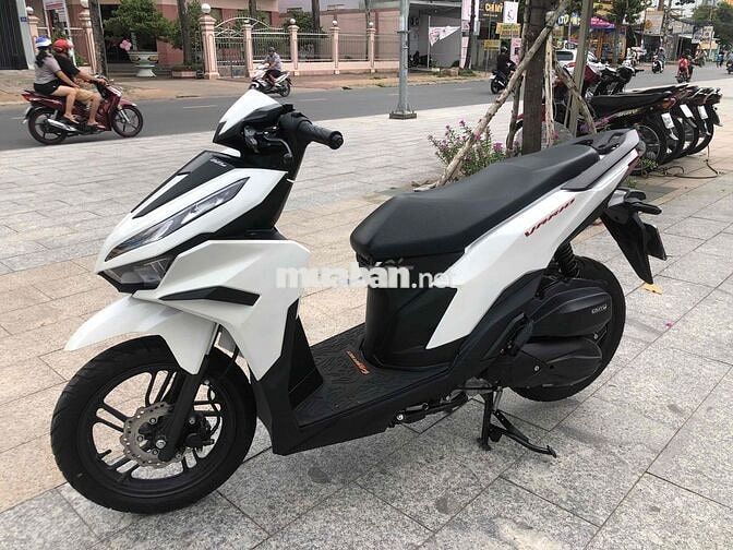 Honda Vision 125 2024 Trắng ngọc trai 3000 km