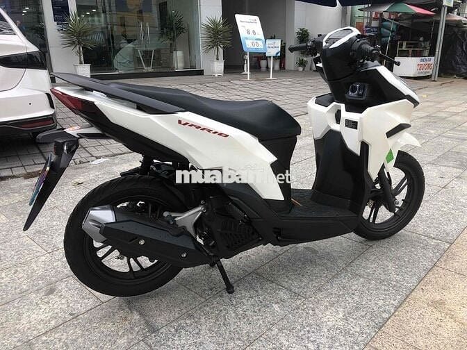 Honda Vision 125 2024 Trắng ngọc trai 3000 km