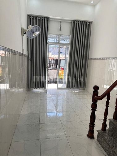 Cho thuê nhà Tân Thới Hiệp 21, Q12, 3,5m x 12m, 1pn kín,1 hở. 