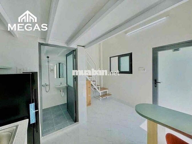 Duplex hiện đại mới, rộng, thoáng, gác cao ở được 3-4 người thoải mái