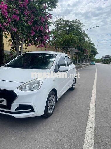 Hyundai i10 Sedan 2018 Số sàn Trắng Hà Nội