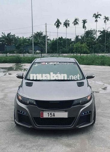 Kia Forte 1.6 Tự động Xám