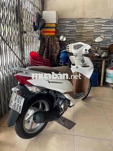 Honda vision 2014 chính chủ cà vẹc cccd chủ xe đủ,