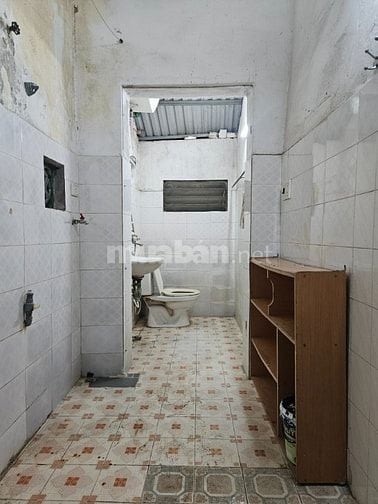 Nhà tập thể Kim Liên vào ở được ngay