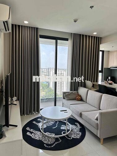 căn hộ ngay quốc lộ 13 tặng full nội thất