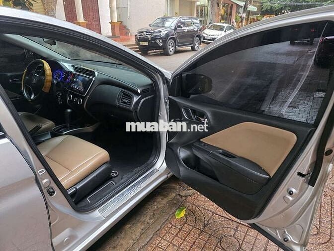 Honda City model 2015 Tự động