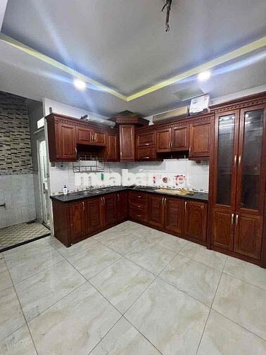 NHÀ HẺM XE TẢI THÔNG PHAN HUY ÍCH (4x15M) - 4PN 4WV SƠN SỬA MỚI