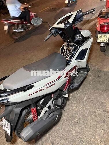 Honda Air Blade 125cc 4v bstp chính chủ