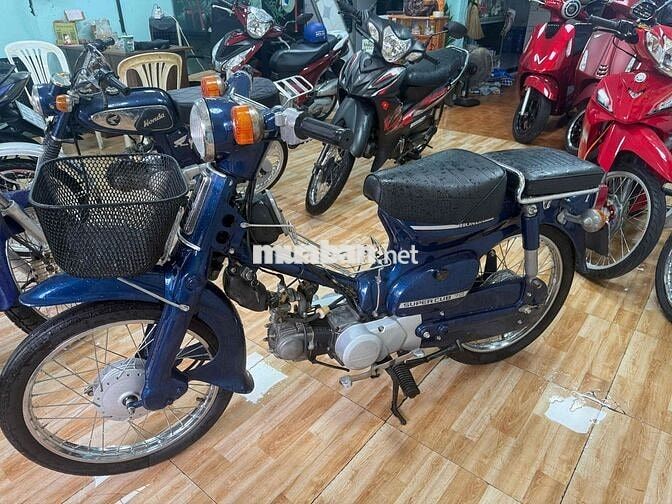 Honda Super Cub Xanh