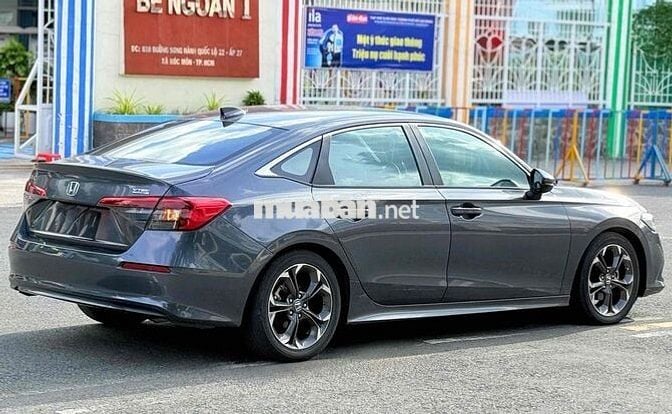 Honda Civic 2022 G 56.000km xe zin giá tốt