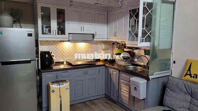 Cho thuê nhà phố Nguyễn Biểu, Hà Nội