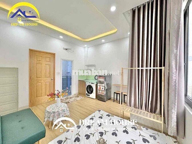 Khai Trương CHDV Full Nội Thất Tách Bếp Ngay Ngã Tư Bốn Xã