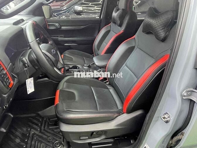 Ford Raptor 2025 Màu xám - Odo 2 vạn