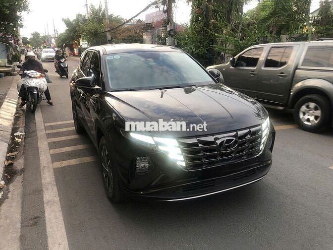 Hyundai Tucson 2024 2.0 ATH đặc biệt Đen