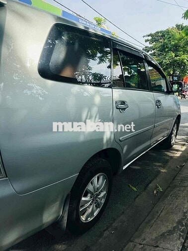 Toyota Innova 2.0G 2009 Bạc 7 chỗ