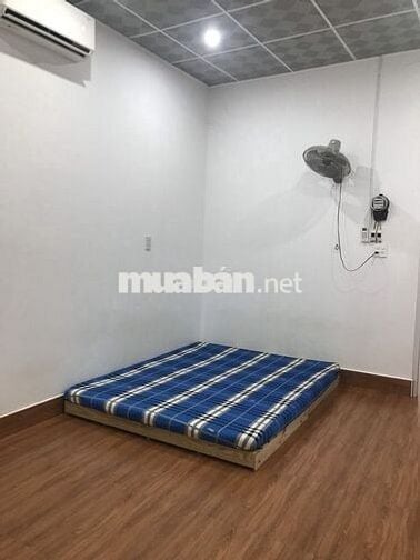 Bán nhà hẻm 20 Nguyễn Trãi trung tâm Ninh Kiều, đối diện Vincom Hùng 