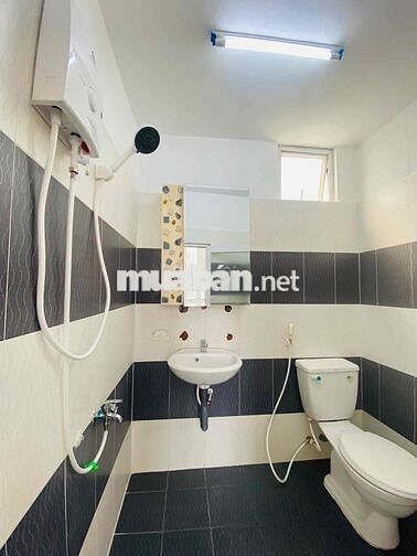 STUDIO BANCOL CỬA SỔ 20m2 NGAY LÊ THỊ RIÊNG TÂN BÌNH