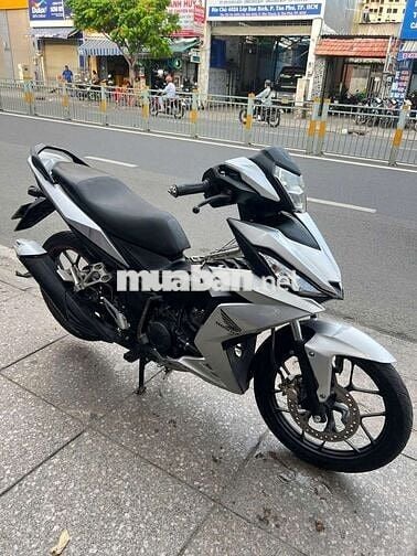 Honda Winner 2018 Bạc Đã sử dụng
