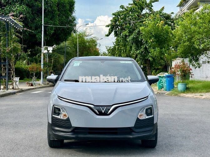 Vinfast VF5 Plus 2025 - Màu xám - 3v9km - Mua pin