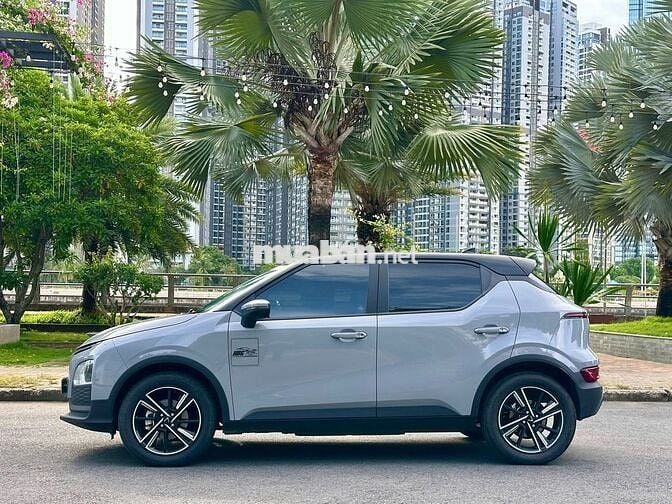 Vinfast VF5 Plus 2025 - Màu xám - 3v9km - Mua pin