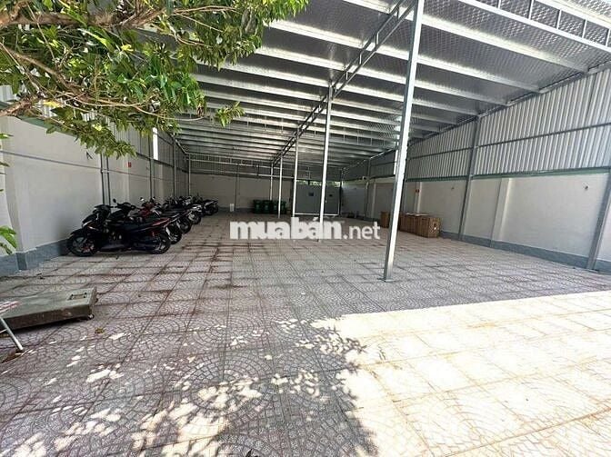 GIÁ 2 TRIỆU / THÁNG 
🏡 PHÒNG TRỌ NGAY MẶT TIỀN NGUYỄN ANH THỦ Gần CVP