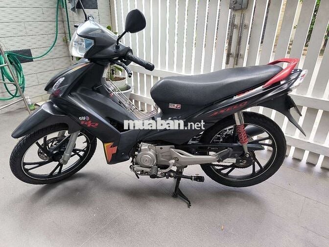 Suzuki Axelo 2017 Đen 18000 km