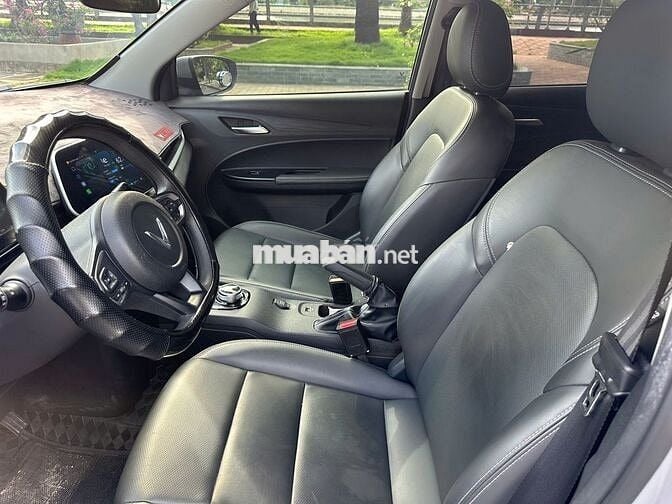 Vinfast VF5 Plus 2025 - Màu xám - 3v9km - Mua pin