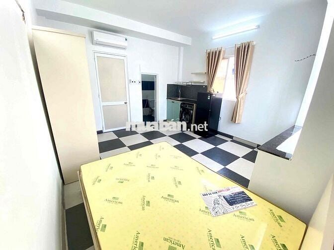 STUDIO BANCOL CỬA SỔ 20m2 NGAY LÊ THỊ RIÊNG TÂN BÌNH