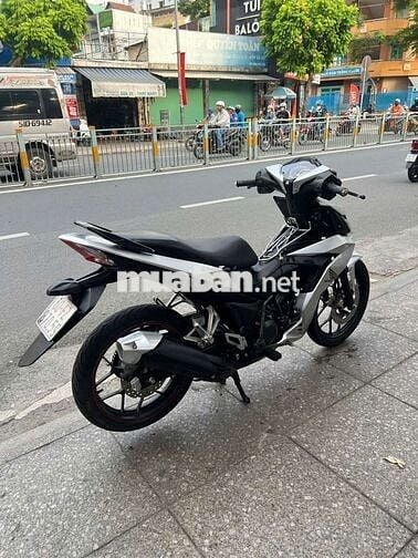Honda Winner 2018 Bạc Đã sử dụng