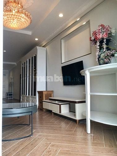 Cho thuê căn hộ Hoàng Anh Thanh Bình giá 13T/tháng 