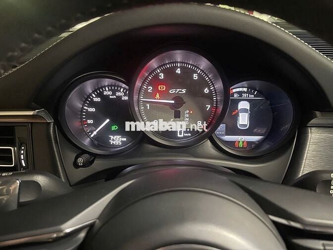 Bán Porsche Macan GTS trắng