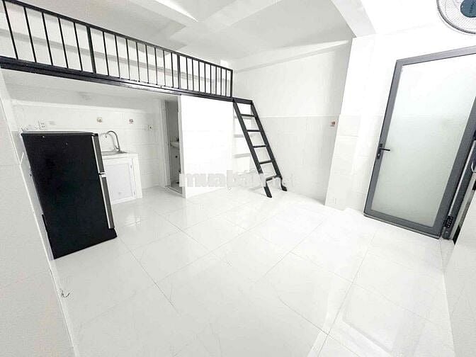 Bancong siêu thoáng - giữ phòng tới cuối tháng