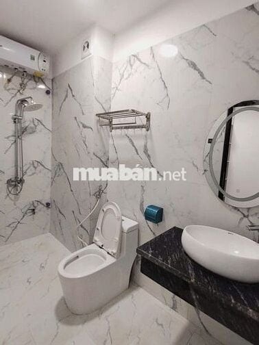 Căn hộ mini Nhà Trong ngõ 354 cách mặt đường Trường Chinh 100m