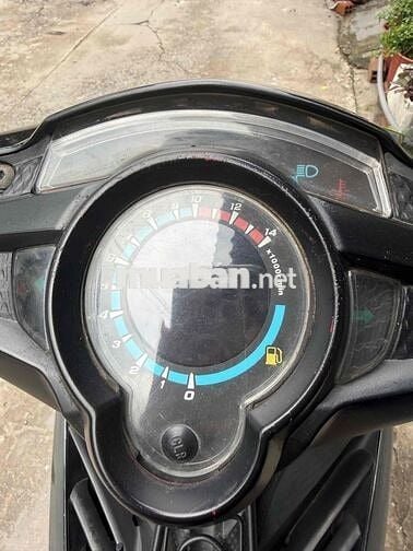 Yamaha Exciter 135 5 số Đen xám