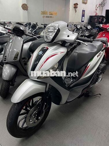 Piaggio Medley 2018 Bạc