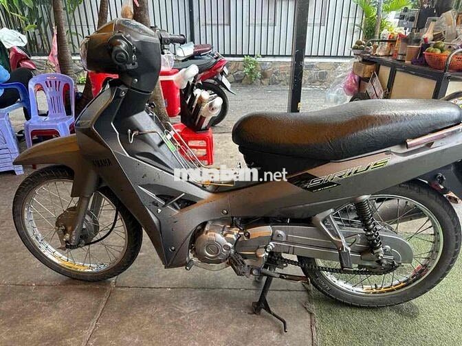 Yamaha Sirius Bạc Xe số