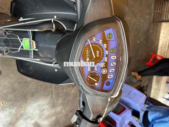 Yamaha Sirius Bạc Xe số