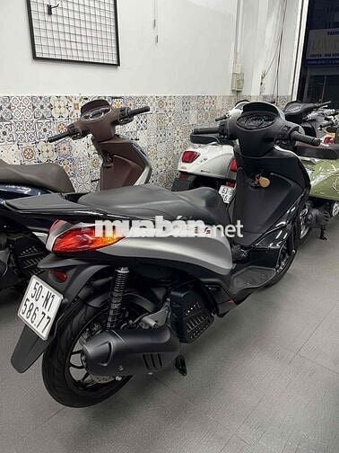 Piaggio Medley 2018 Bạc