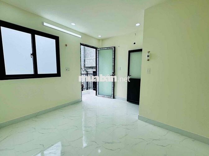 Khu Phan Xích Long DTSD 45m2 , cách 1 căn ra hẻm xe hơi chỉ 4tỷ còn TL