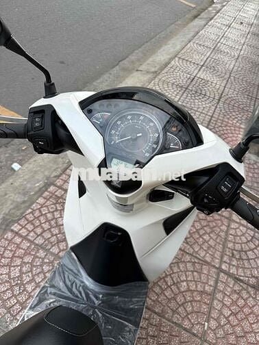 Honda SH 150i ABS 2018 Trắng Đen Sporty 12.218 km